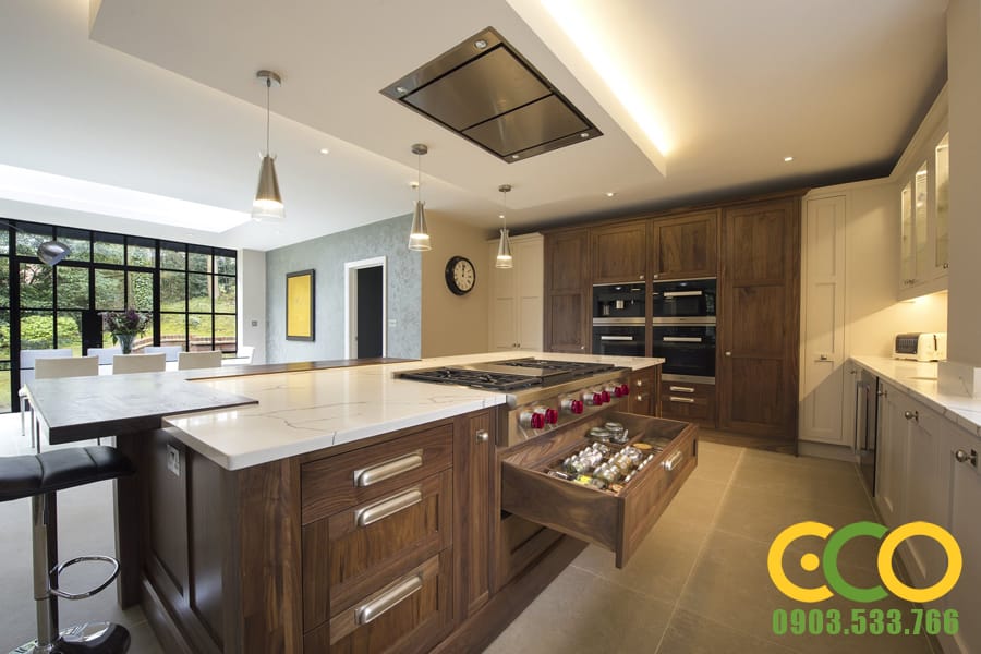 Tủ bếp gỗ tự nhiên - Giải pháp tốt nhất cho căn bếp gia đình Việt. 2 Tủ Bếp