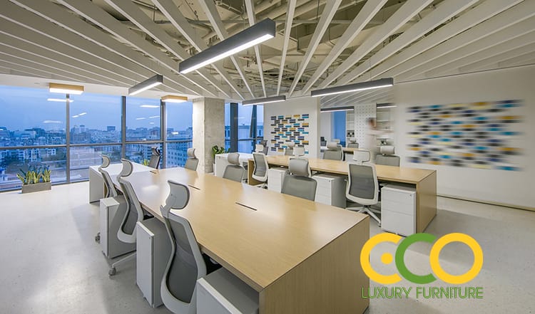 Đơn vị thiết kế thi công nội thất văn phòng trọn gói 2 Thiết kế thi công nội thất văn phòng nhân viên sang chảnh