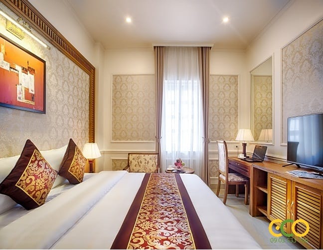 Thiết kế thi công nội thất khách sạn tân cổ điển sang trọng 