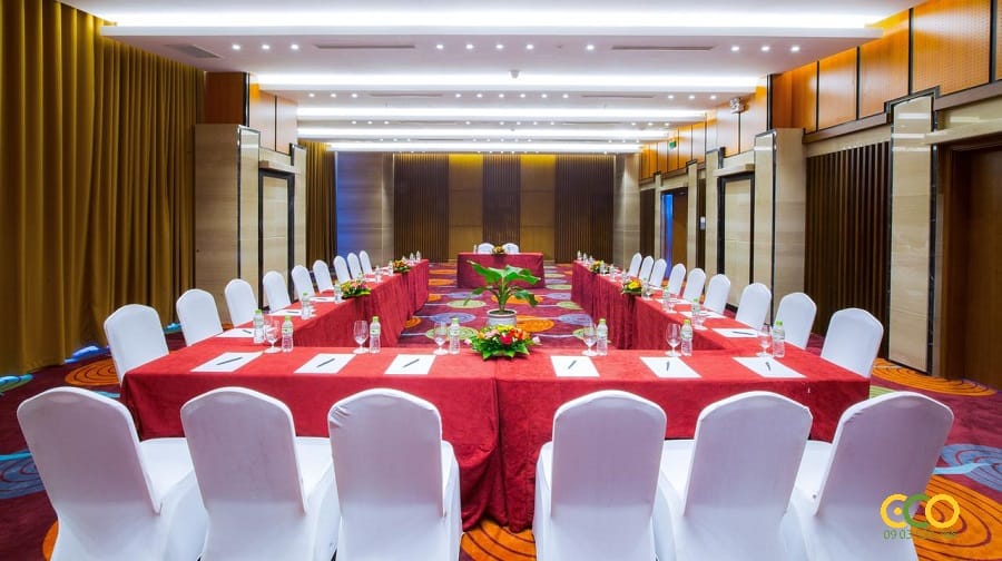 Không gian nhà hàng hiện đại, nổi bật