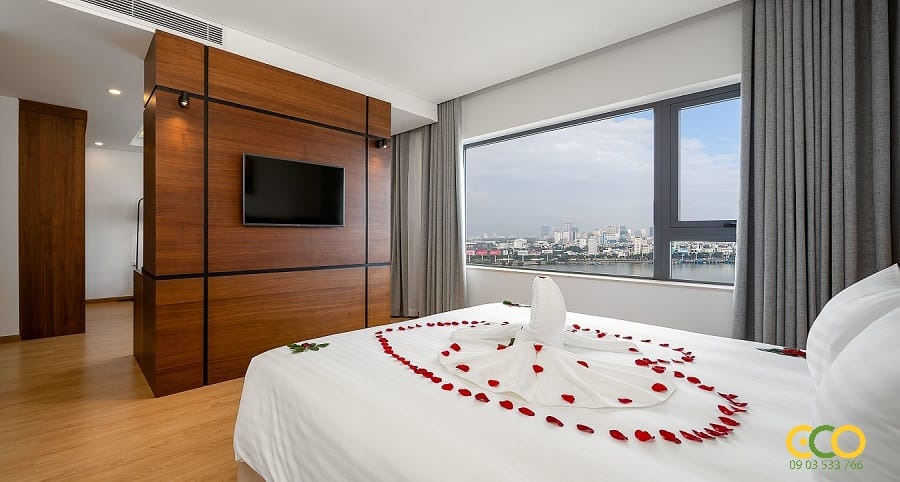 Thiết kế thi công nội thất phòng khách sạn tiện nghi 