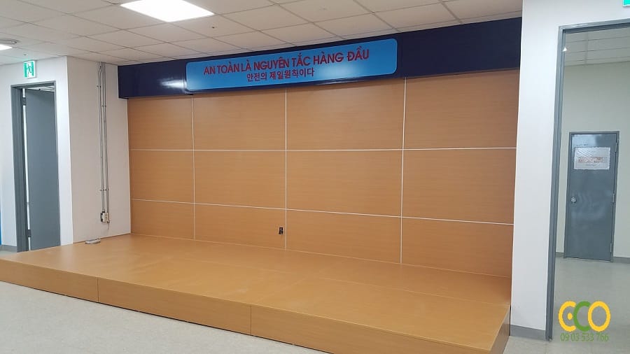 Thiết kế thi công sảnh văn phòng đào tạo sang trọng, rộng rãi