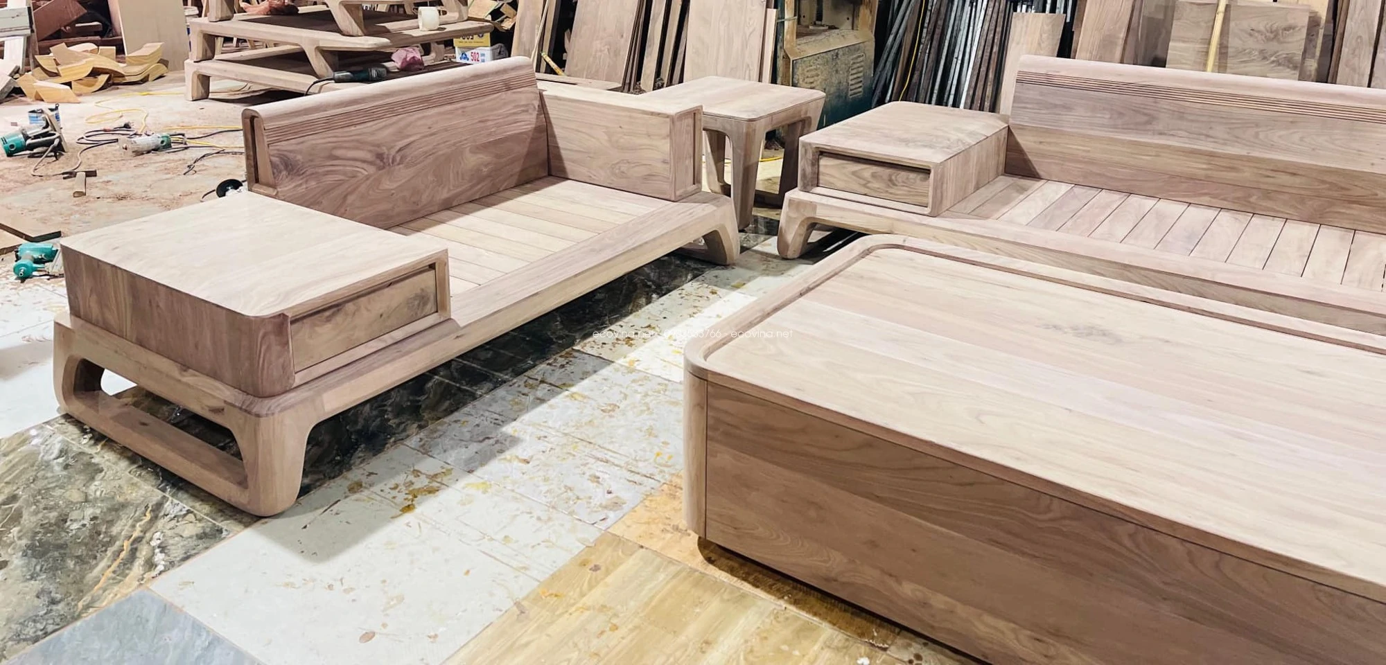 xuong san xuat ghe sofa go oc cho dep 8